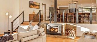 STYLISH AND CAPTIVATING 5 BEDROOM RURAL RETREAT WITH SWEEPING VIEWS