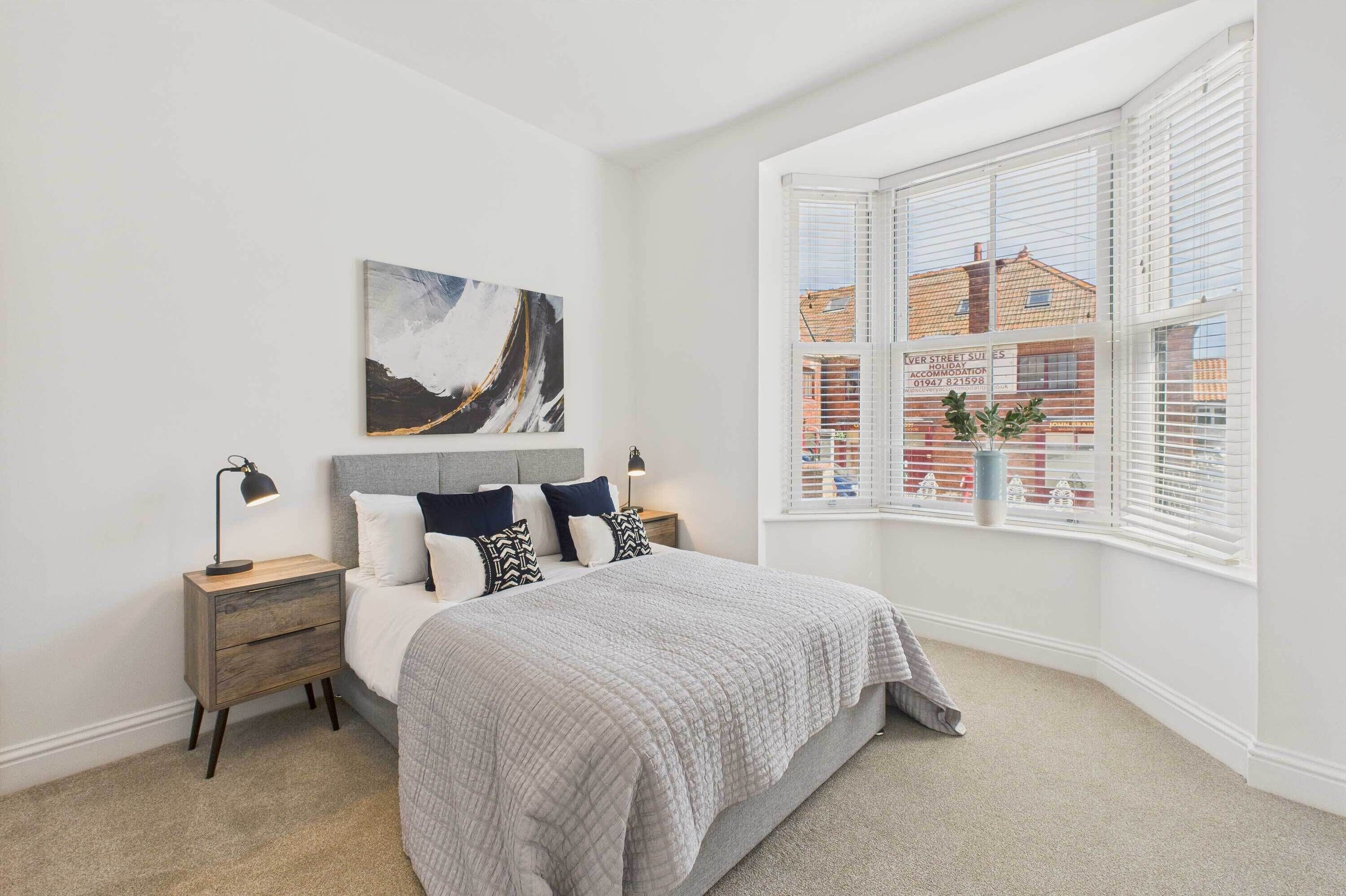 1 chambre, fer et planche à repasser, draps fournis