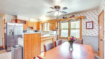 Cottage (4 Bedrooms) | Interior