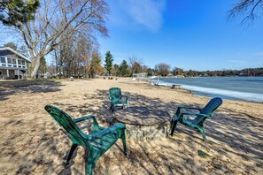 House (5 Bedrooms) | Property grounds