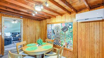 Rumah (2 Bedrooms) | Interior