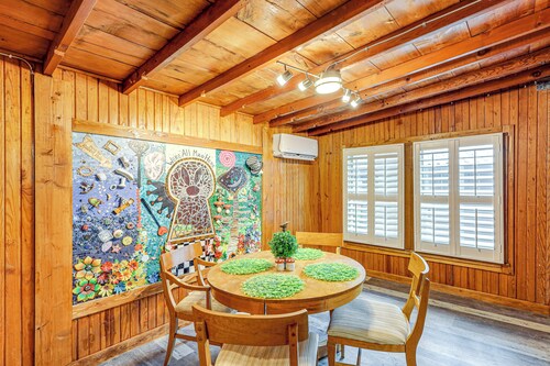 Deck, Hot Tub & Lake View: Brownwood Home!