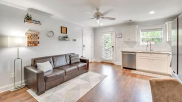 Apartment (1 Bedroom) | Interior