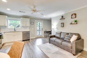 Apartment (1 Bedroom) | Interior