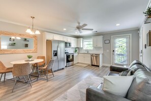 Apartment (1 Bedroom) | Interior