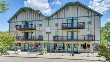 Apartment (1 Bedroom) | Interior