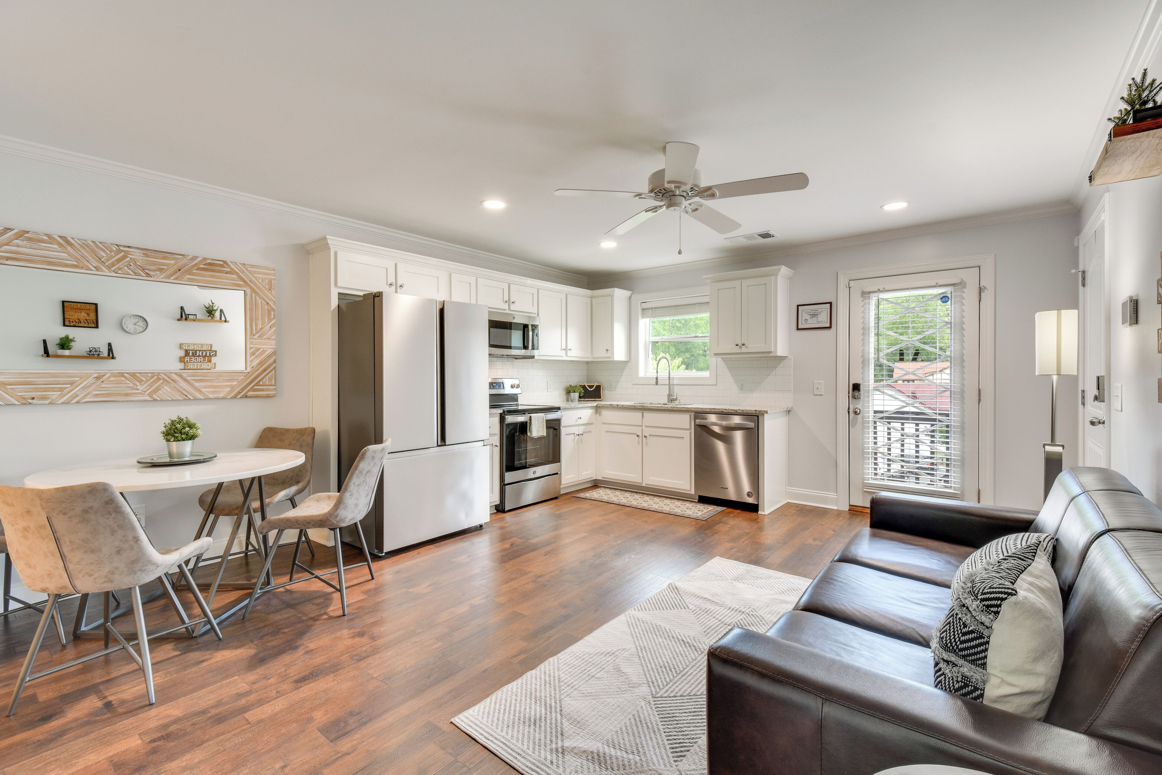 Apartment (1 Bedroom) | Interior