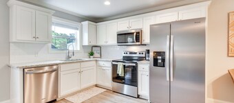 Walk to Main St & River: Downtown Helen Condo