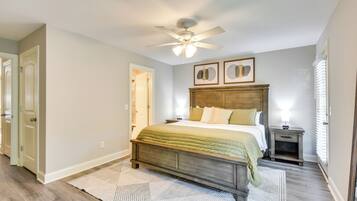 Apartment (1 Bedroom) | Interior