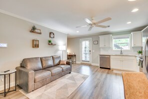 Apartment (1 Bedroom) | Interior