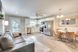 Apartment (1 Bedroom) | Interior