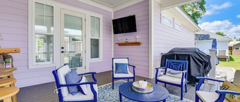 House (3 Bedrooms) | Front of property