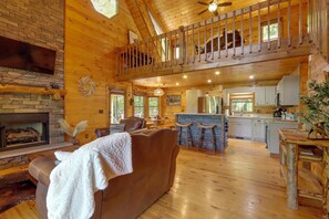 House (3 Bedrooms) | Interior - Family Friendly: Hot Tub Haven in Mineral Bluff! (Mineral Bluff)