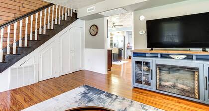 Walk to Main Street: Family-friendly Crisfield Gem