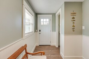 House (3 Bedrooms) | Interior - < 3 Mi to Double JJ Resort: Home w/ Large Yard! (New Era)