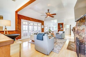 Cottage (2 Bedrooms) | Interior