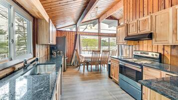 Casa (3 Bedrooms) | Interior
