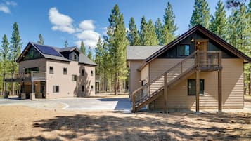 Apartment (0 Bedroom) | Interior