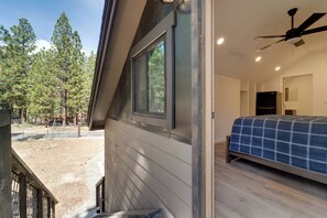 Apartment (0 Bedroom) | Interior