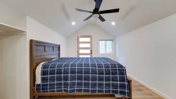 Apartment (0 Bedroom) | Interior