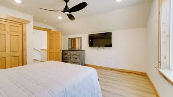 Rumah (4 Bedrooms) | Interior