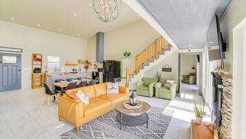 ู
ูุฒู (3 Bedrooms) | ุงูู
ูุดุฃุฉ ู
ู ุงูุฏุงุฎู