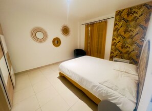 2 chambres, fer et planche à repasser, Wi-Fi