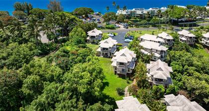 Hanalei Bay Villas #2, Beautiful Free-standing Hawaii Villa, walk to beach