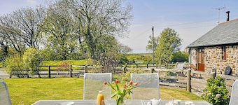 Hawthorn Barn