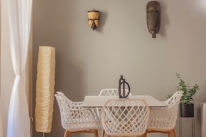 Dining - A Night at the Museum by Varenna Holidays (Bellano)
