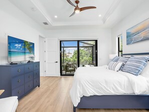 4 bedrooms, desk, iron/ironing board, WiFi - Pet Friendly Home | Pool, Hot Tub & Outdoor Kitchen (Marco Island)