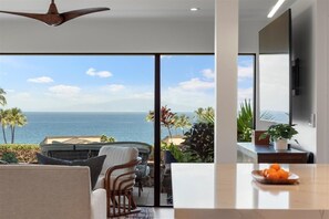 Apartment, 1 Schlafzimmer | Wohnbereich | Smart-TV