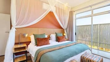 In-room safe, desk, laptop workspace, iron/ironing board