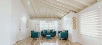 Charming 3-bedroom villa in Central Scarborough