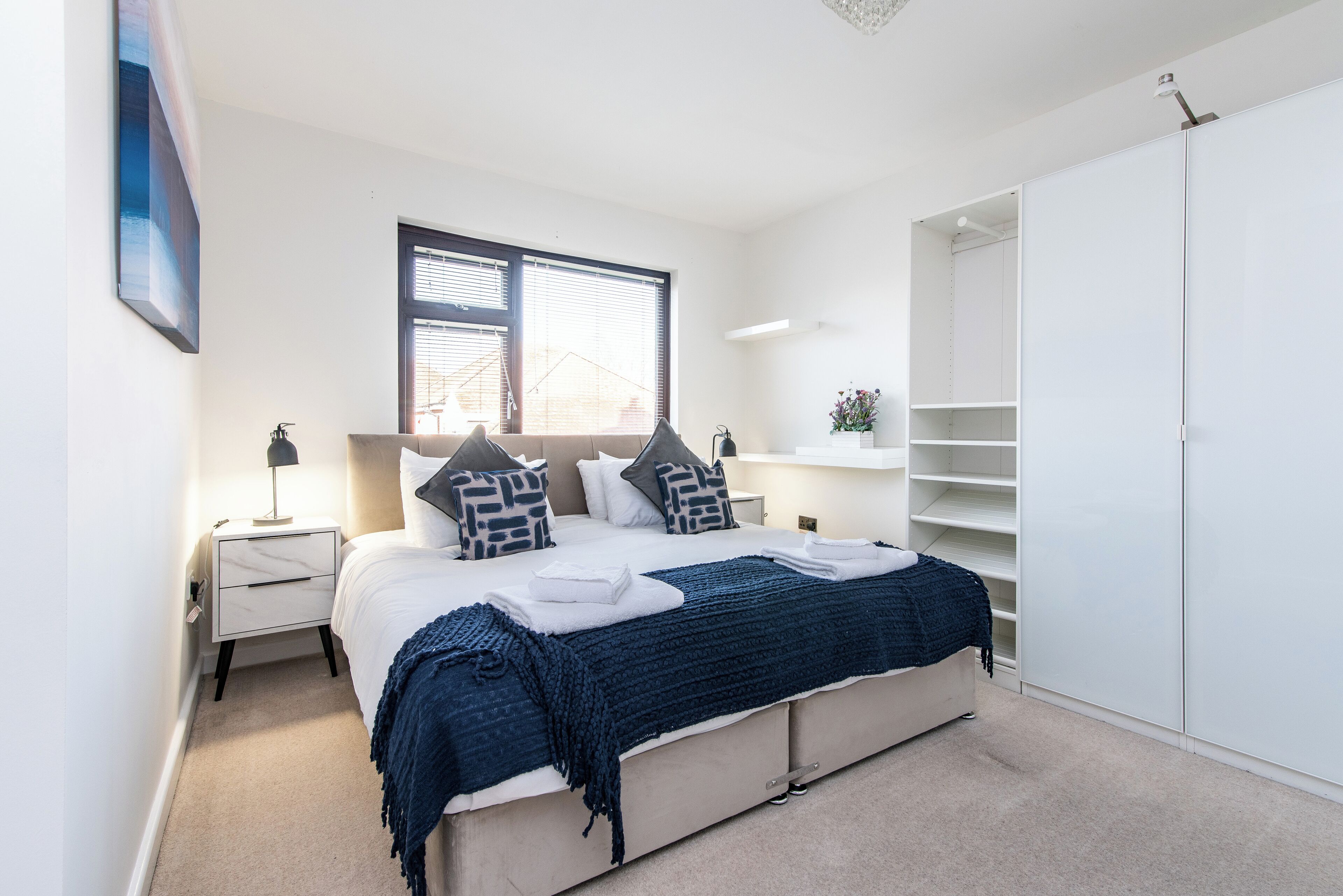 3 bedrooms, iron/ironing board, free WiFi