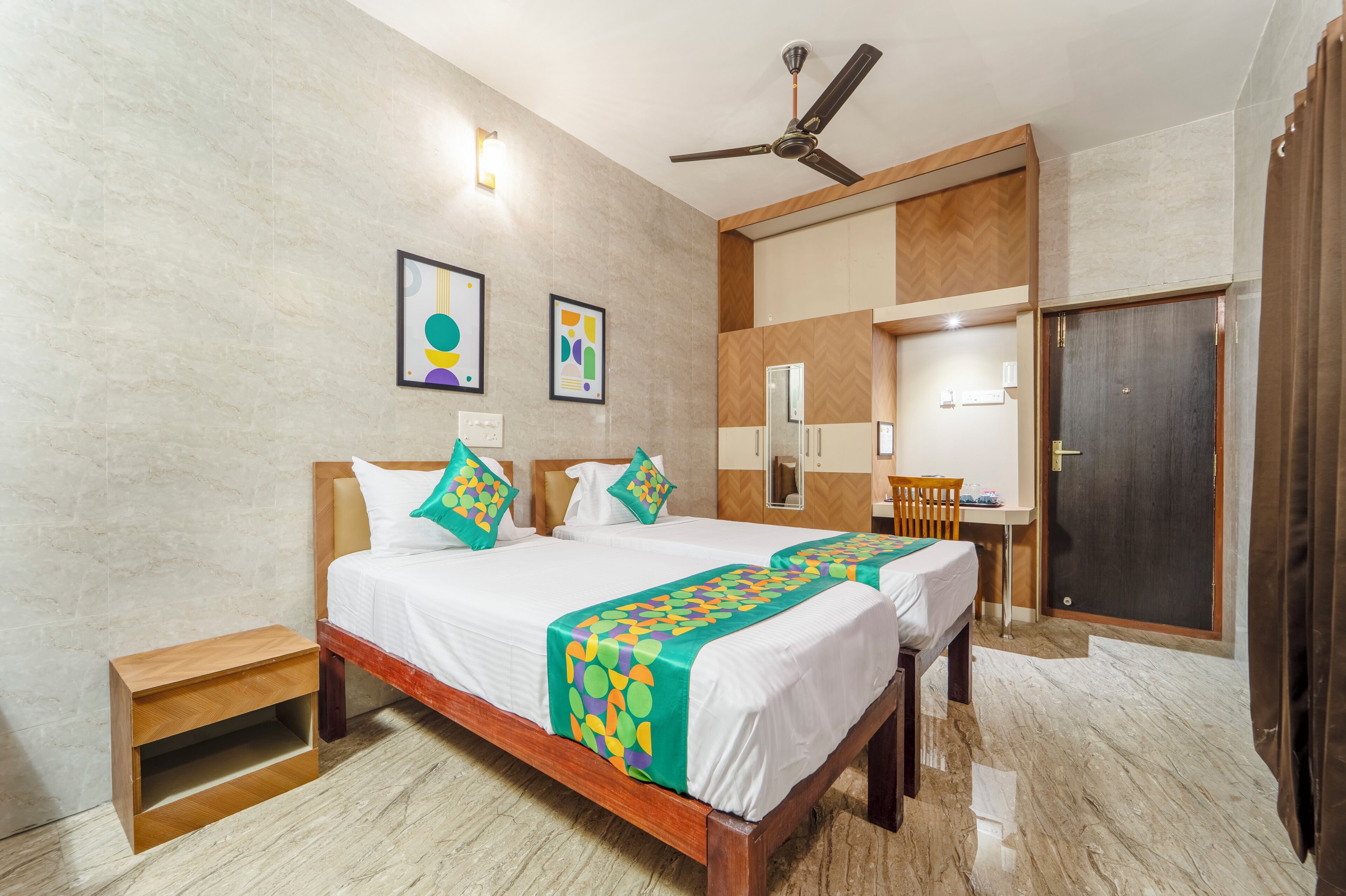 Standard Double Room | Iron/ironing board