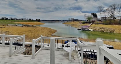 Sunset Cove | Pet-Friendly w/ Heated Pool + Game Room