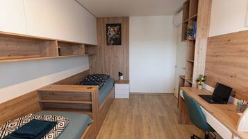 2 makuuhuonetta, Wi-Fi, vuodevaatteet