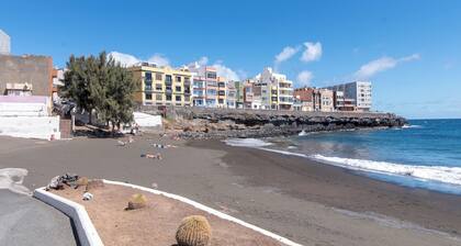 Home2Book Chic Apartment Near The Sea, La Garita