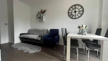 Apartment | Living area