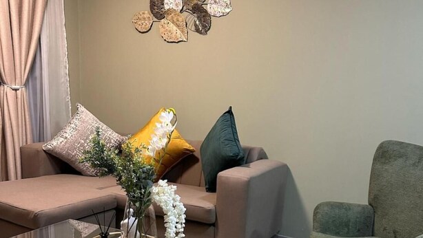 Apartment, 2 Bedrooms, Balcony | Living room - Cosy two Bedroom Apartment for Short and Long Stays Rental (Johannesburg)