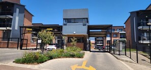 Lägenhet - 2 sovrum - balkong | Exteriör