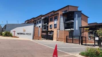 Apartment, 2 Bedrooms, Balcony | Exterior