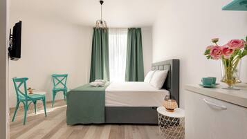 1 camera, Wi-Fi gratuito, lenzuola