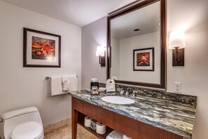 Shower, hair dryer, towels - Honua Kai Hokulani | 3 Free Rental Cars | KBM Resorts | Ocean Front | 3 Units, 6 Bedrooms | ML-1119 (Lahaina)