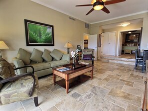 Tile floors, tropical doors, and sunset galore—this room’s got vacation written all over it     KGV-19P3