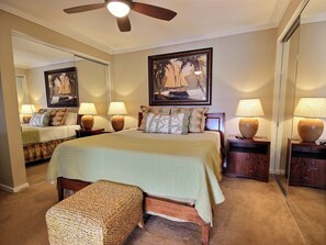The door opens to sunshine, the bed to sweet dreams—comfort lives in every corner of this space     KGV-19P3