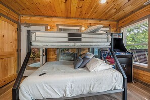 2 camere, ferro/asse da stiro, Wi-Fi gratuito, lenzuola