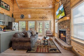 Smart TV, fireplace, video games