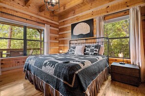 3 chambres, fer et planche à repasser, Wi-Fi gratuit, draps fournis